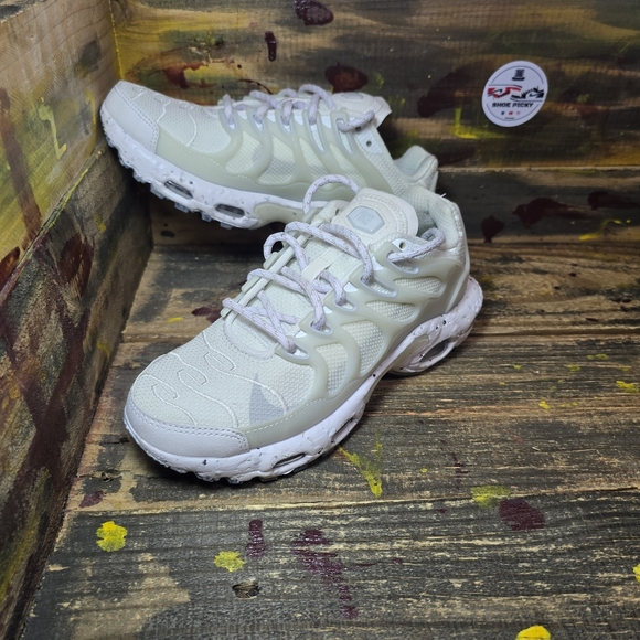 Nike Air Max Terrascape Plus DQ3977 100 Shoes Men’s SZ 3.5 US women sz 5 new - Picture 1 of 8